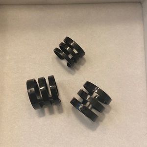 Set of black rings